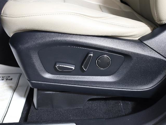 Certified 2020 Ford Explorer Limited w/ Class III Trailer Tow Package image 21