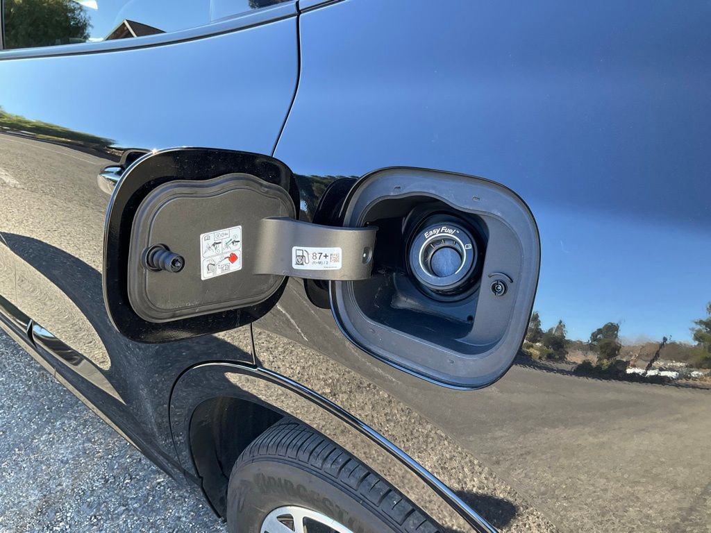 Certified 2024 Ford Escape ST-Line Elite w/ Premium Technology Package image 34