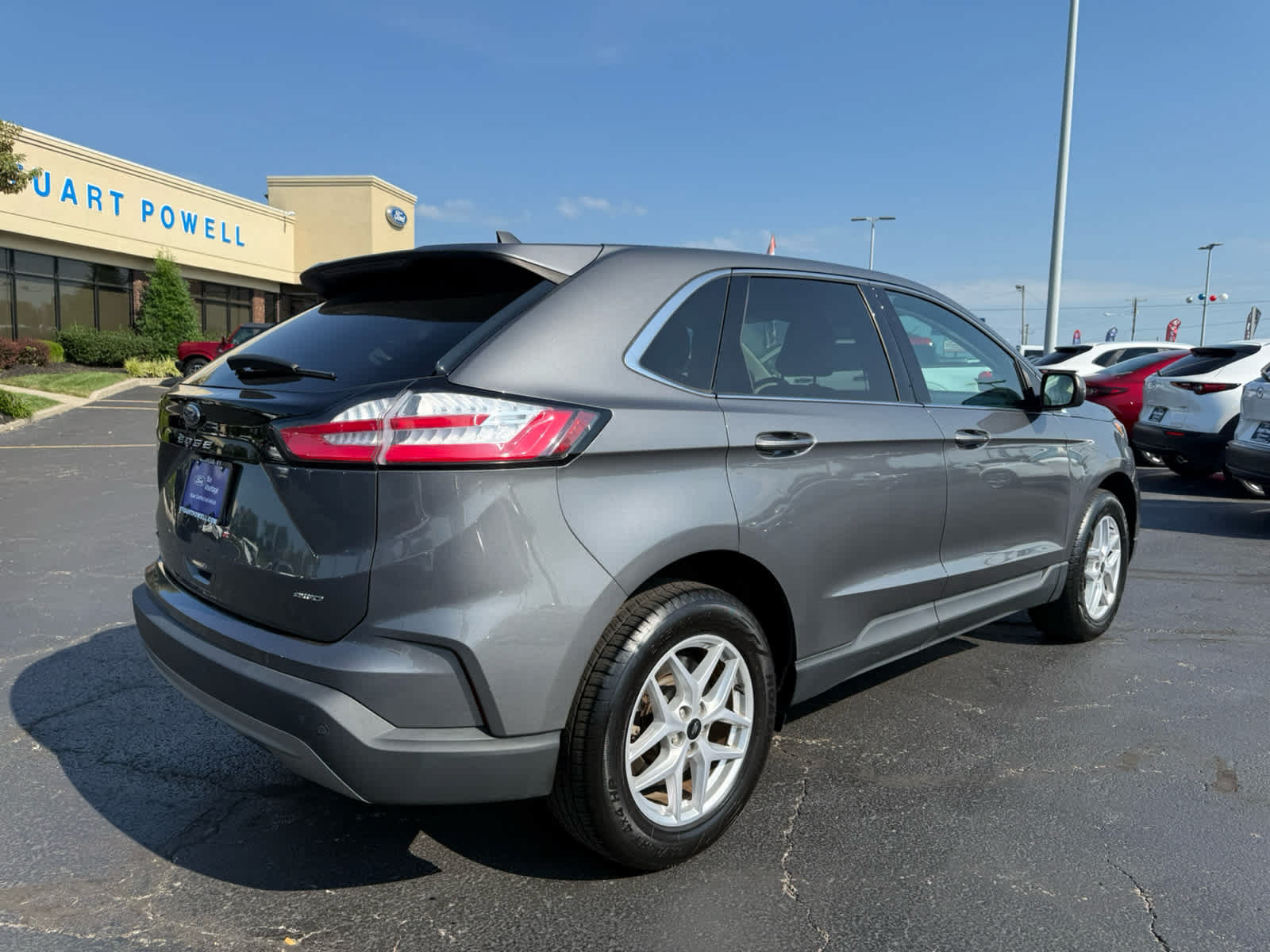Certified 2023 Ford Edge SEL AWD/4WD image 19
