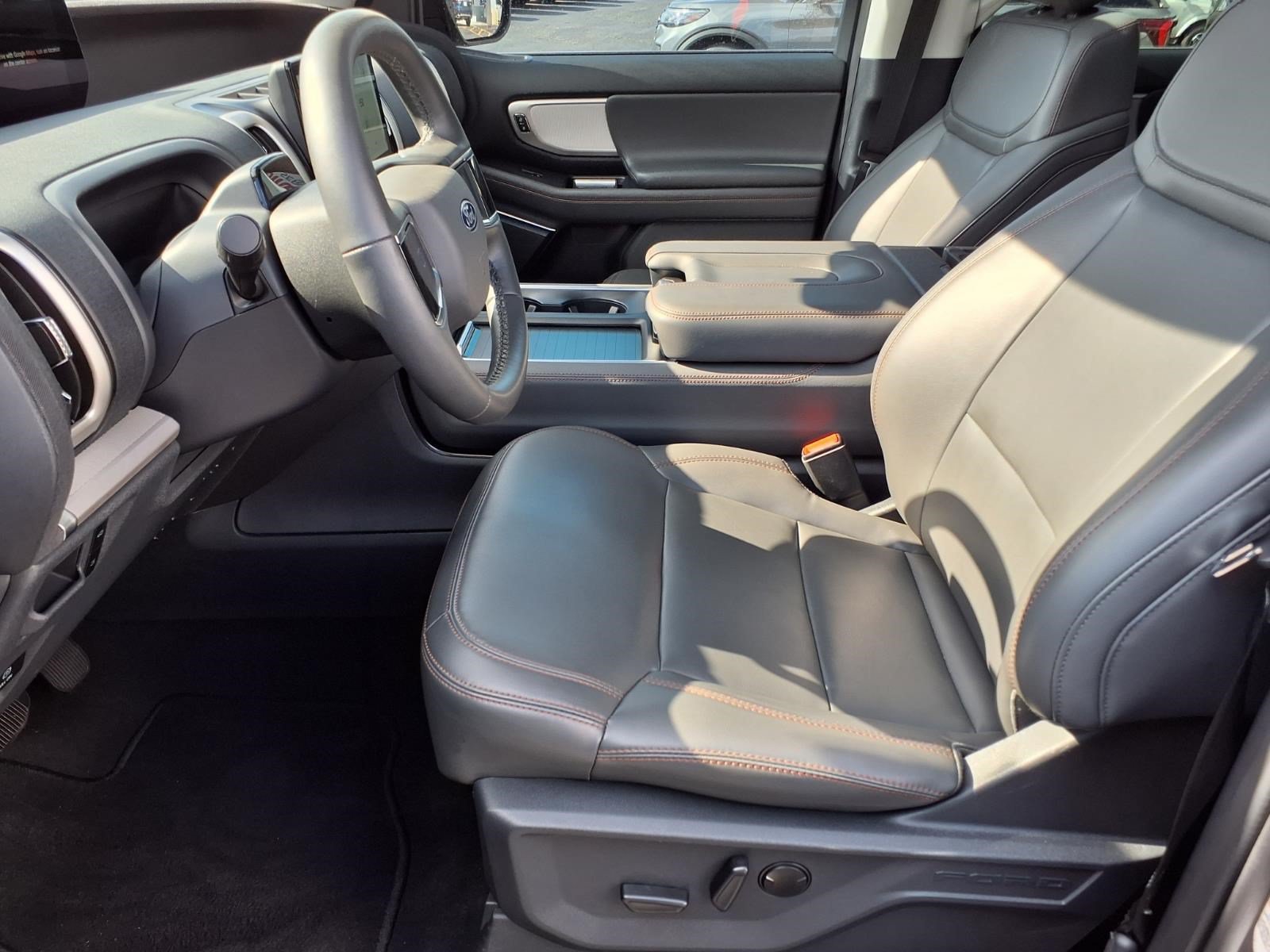 Certified 2025 Ford Expedition Max Active RWD image 14