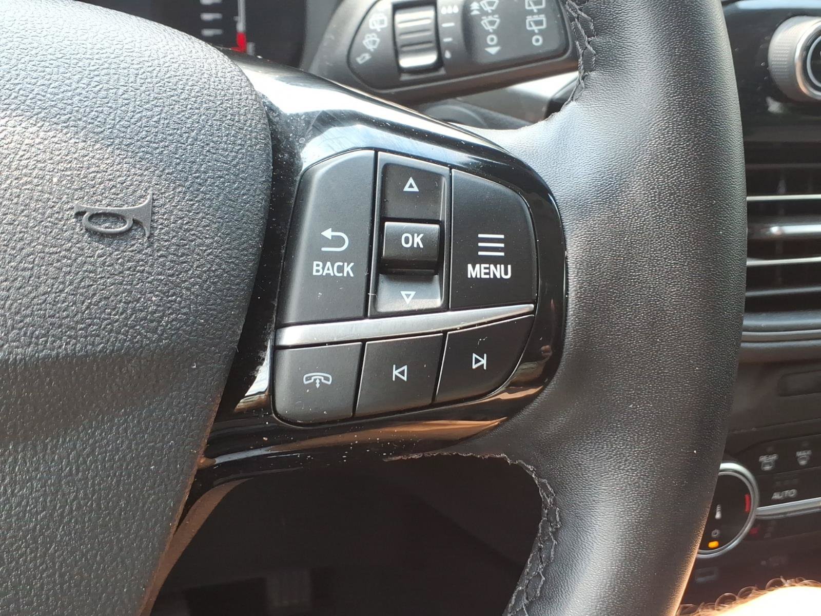 Certified 2023 Ford Escape Active AWD/4WD image 18