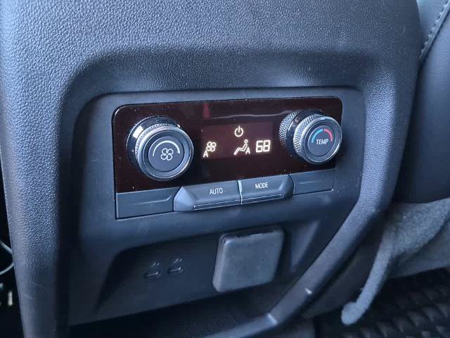 Used 2026 Buick Enclave Preferred w/ Power Package FWD image 9