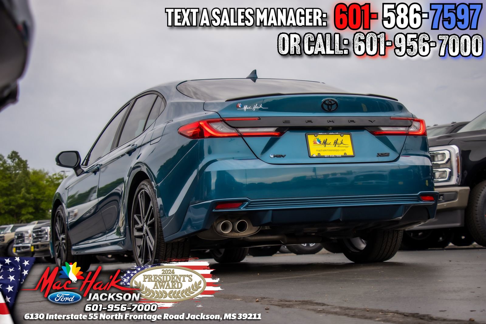 Used 2025 Toyota Camry XSE FWD image 5