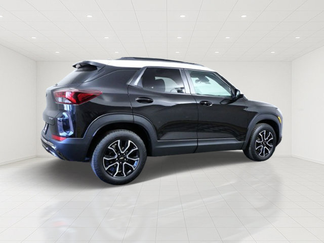 Used 2023 Chevrolet TrailBlazer ACTIV w/ Convenience Package FWD image 6