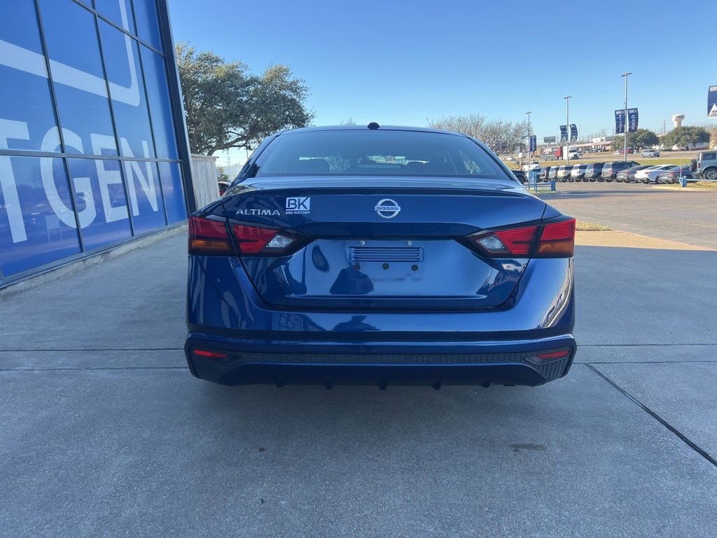 Used 2020 Nissan Altima 2.5 S image 3
