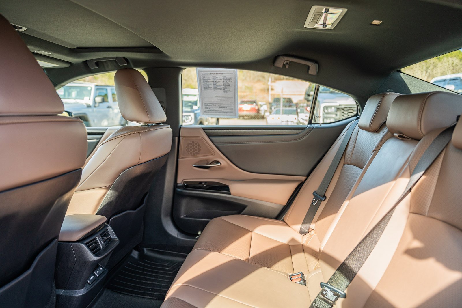 Used 2023 Lexus ES 350 w/ Premium Package image 26