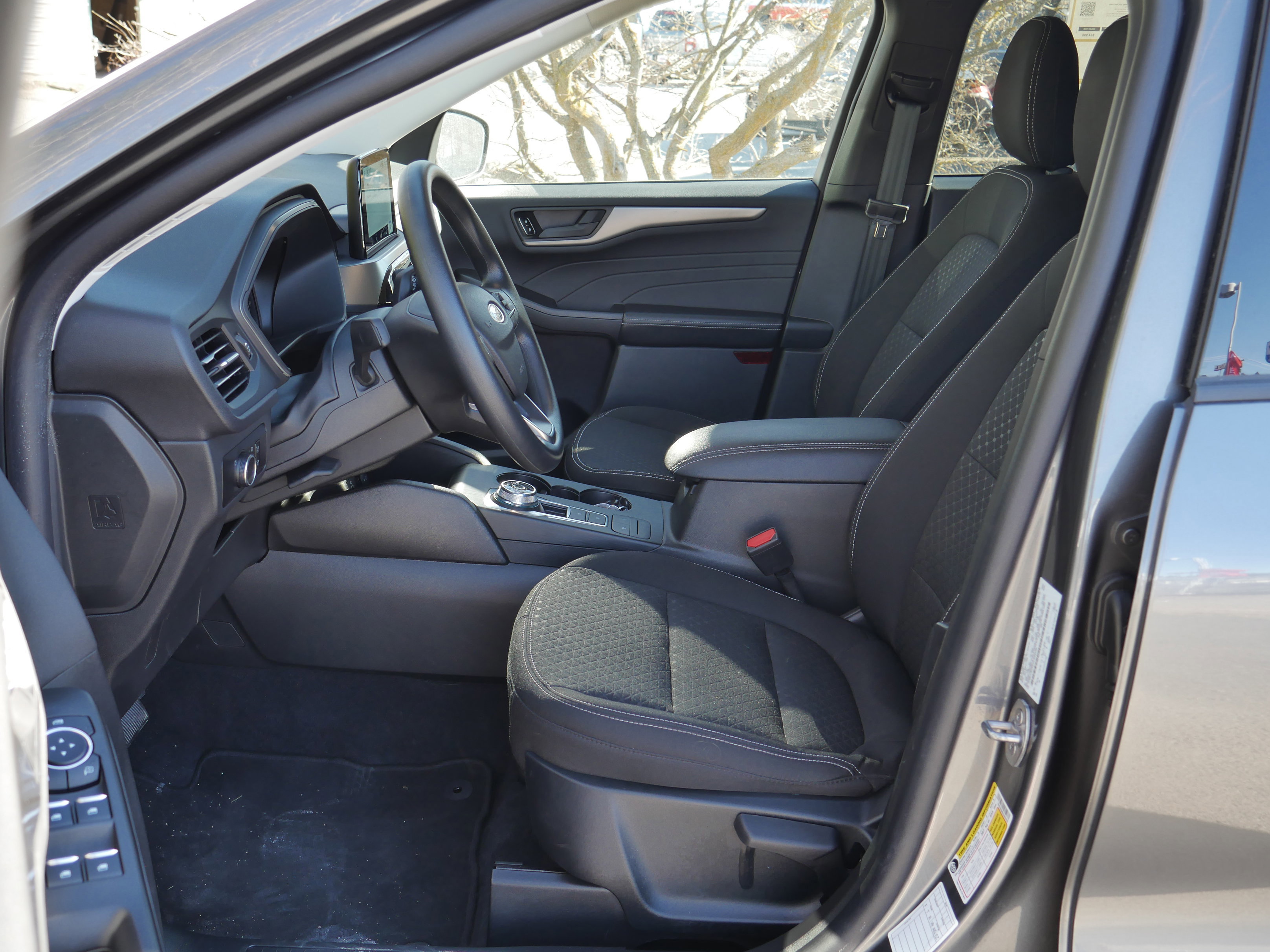 Certified 2025 Ford Escape Active image 9