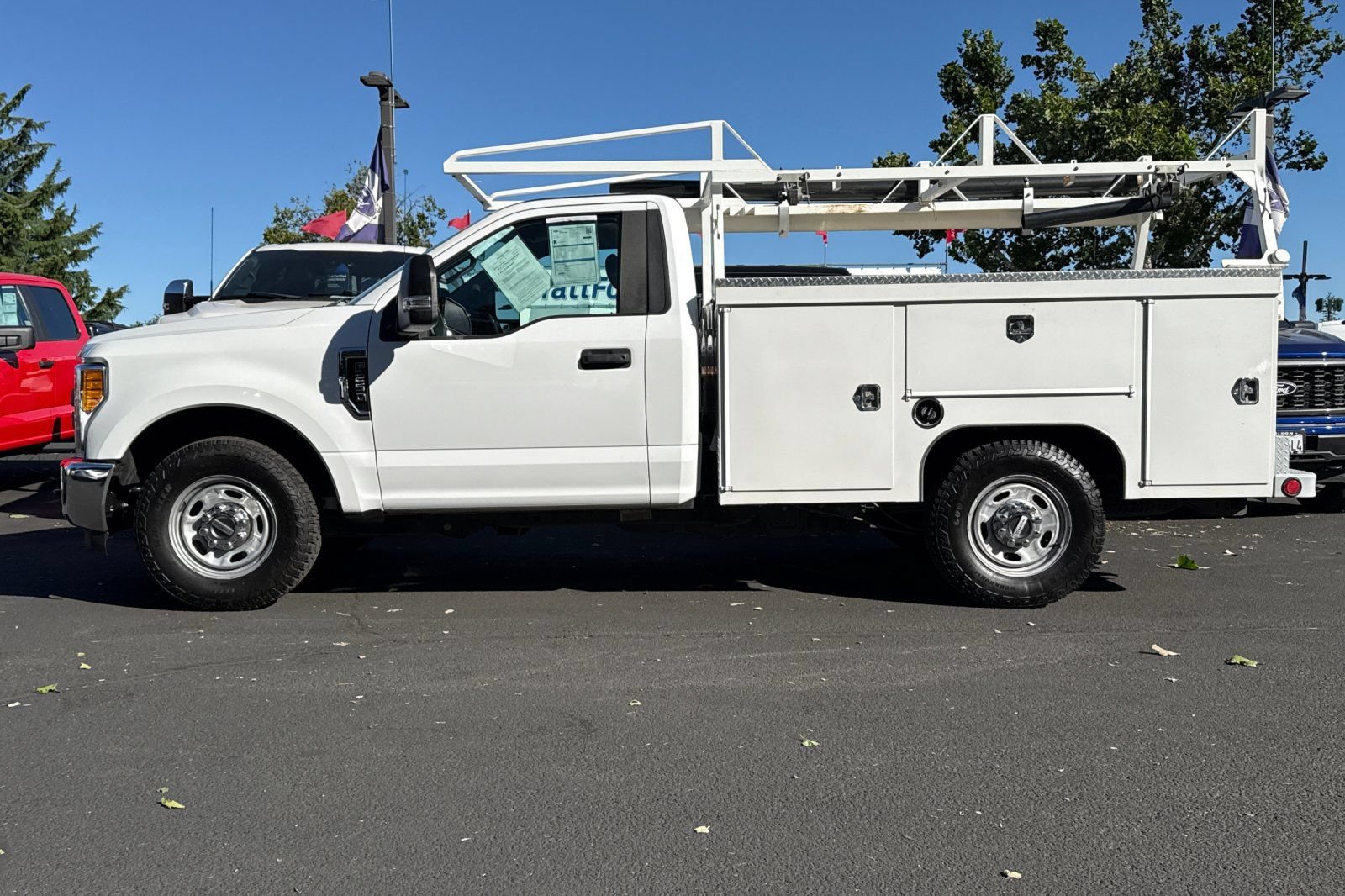 Certified 2017 Ford F250 XL w/ Power Equipment Group RWD image 7
