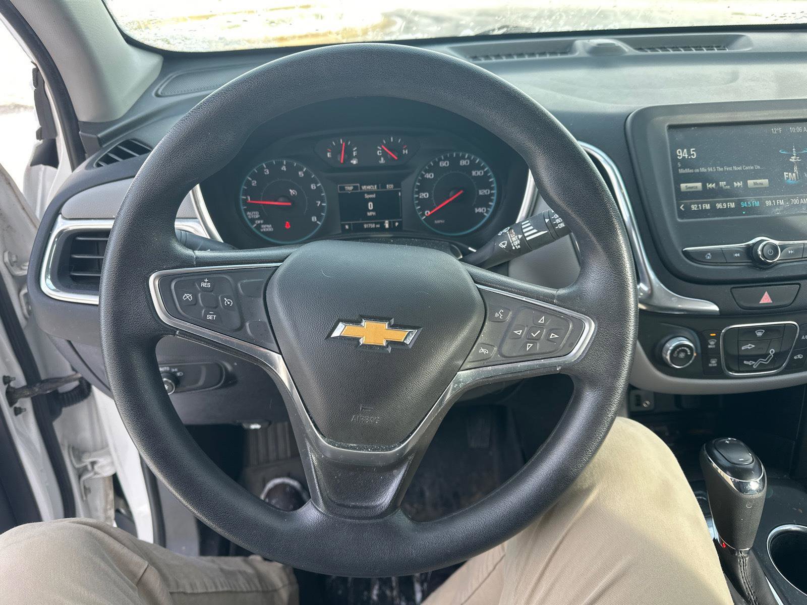 Used 2018 Chevrolet Equinox LS image 13