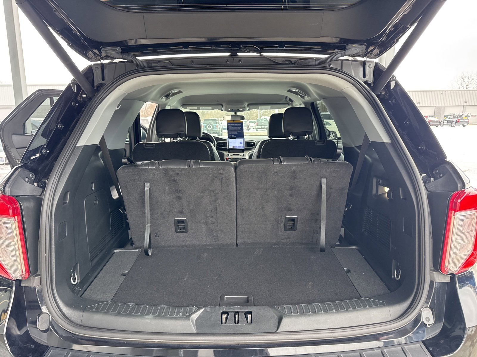 Certified 2023 Ford Explorer XLT w/ Equipment Group 202A image 36