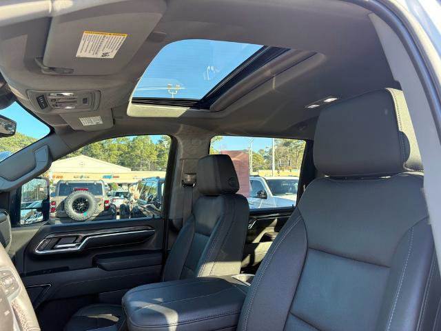 Used 2024 Chevrolet Silverado 2500 LTZ w/ LTZ Premium Package image 15