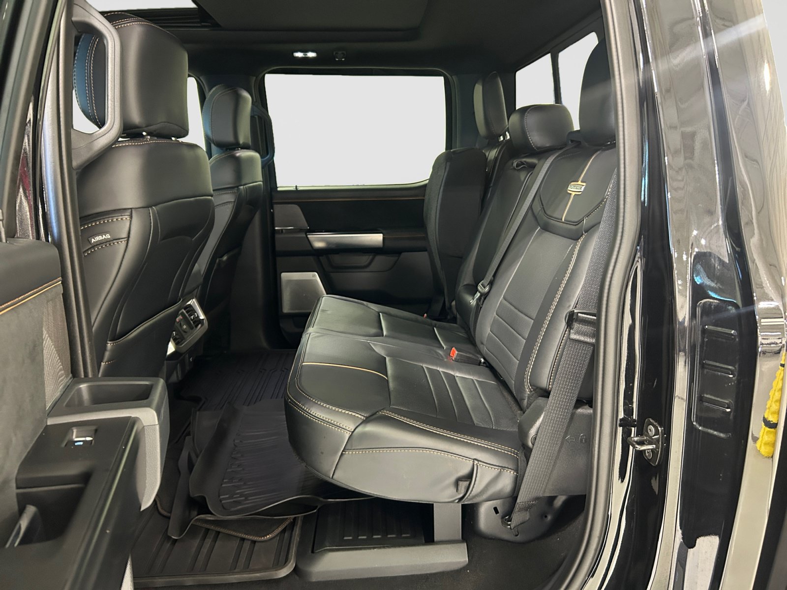 Certified 2024 Ford F350 Platinum AWD/4WD image 18