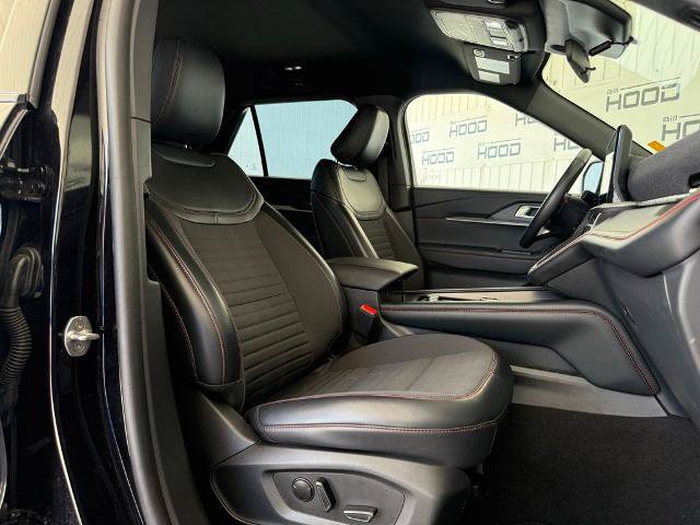 Certified 2025 Ford Explorer ST-Line w/ ST-Line Street Pack AWD/4WD image 7