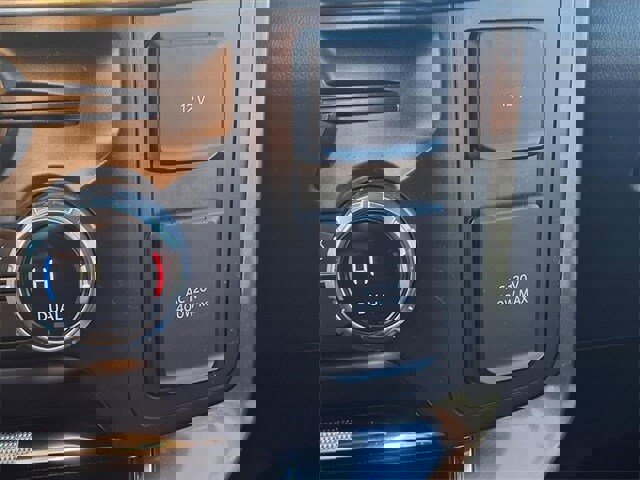 Certified 2021 Ford F150 Lariat w/ Equipment Group 502A High image 18