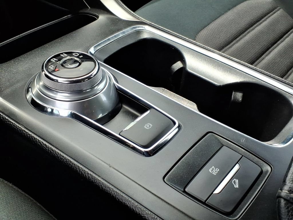 Certified 2019 Ford Fusion SE FWD image 17