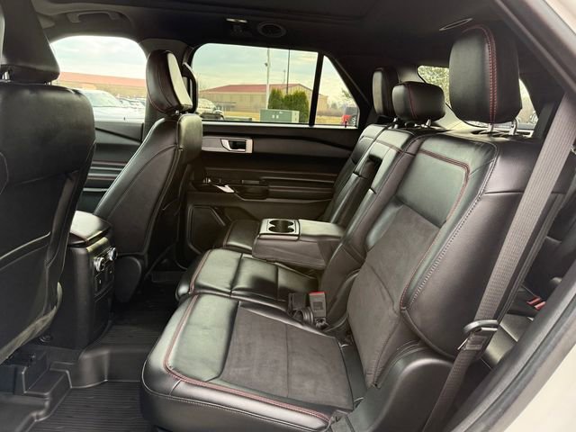 Certified 2023 Ford Explorer ST-Line w/ Class IV Trailer Tow Package image 9