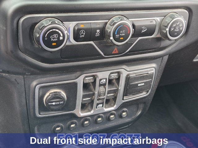 Used 2018 Jeep Wrangler Unlimited Sport S AWD/4WD image 22