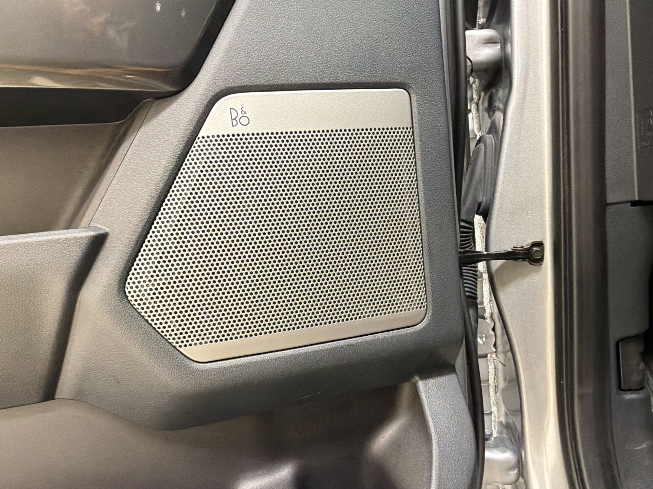 Certified 2022 Ford F150 XLT w/ Equipment Group 302A High image 21