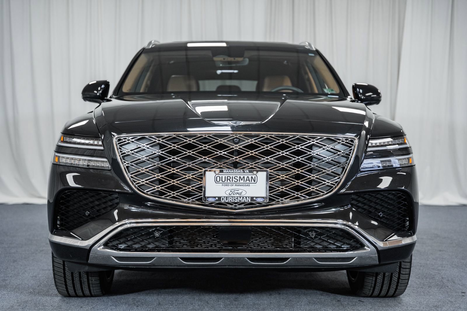 Used 2025 Genesis GV80 2.5T Prestige image 2