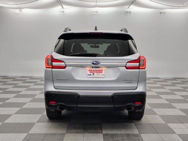 Used 2020 Subaru Ascent Limited w/ Technology Package AWD/4WD image 9