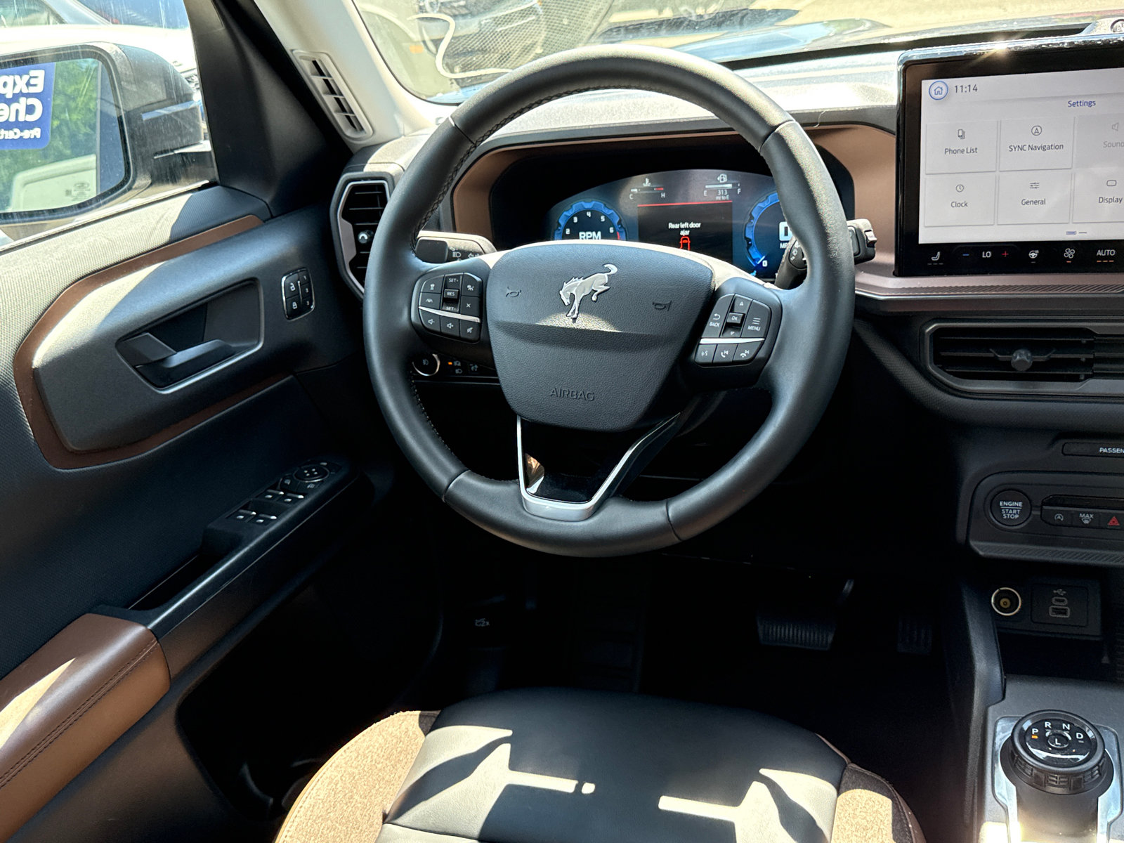 Certified 2025 Ford Bronco Sport Outer Banks w/ Outer Banks Tech Package+ AWD/4WD image 25
