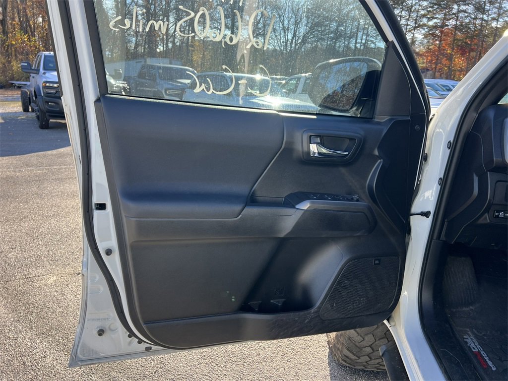 Used 2019 Toyota Tacoma TRD Pro image 17