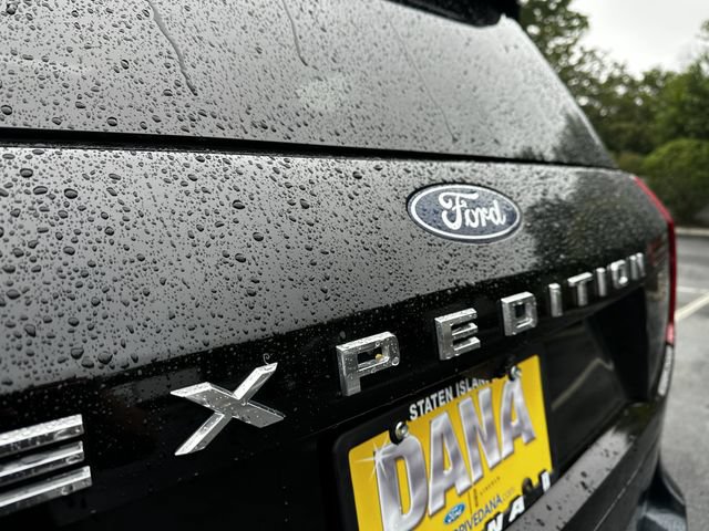 Certified 2025 Ford Expedition Platinum w/ Driver's Package AWD/4WD image 49