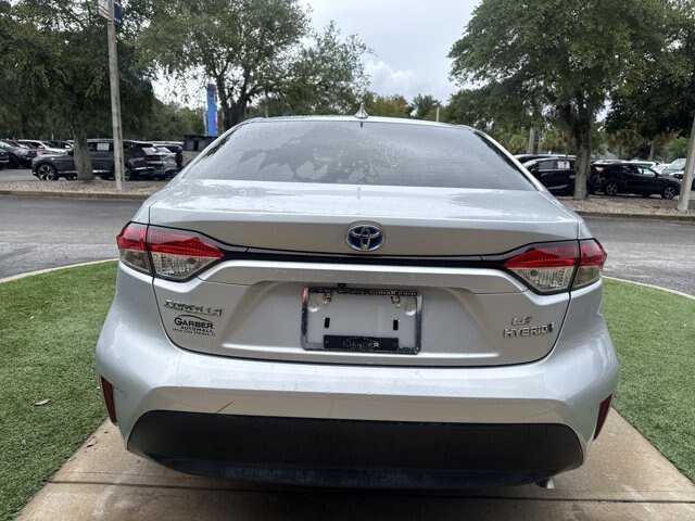 Used 2023 Toyota Corolla LE FWD image 4