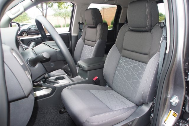 Used 2026 Nissan Frontier SV RWD image 14