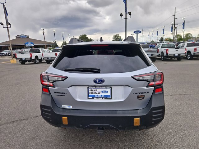Used 2025 Subaru Outback Wilderness AWD/4WD image 5