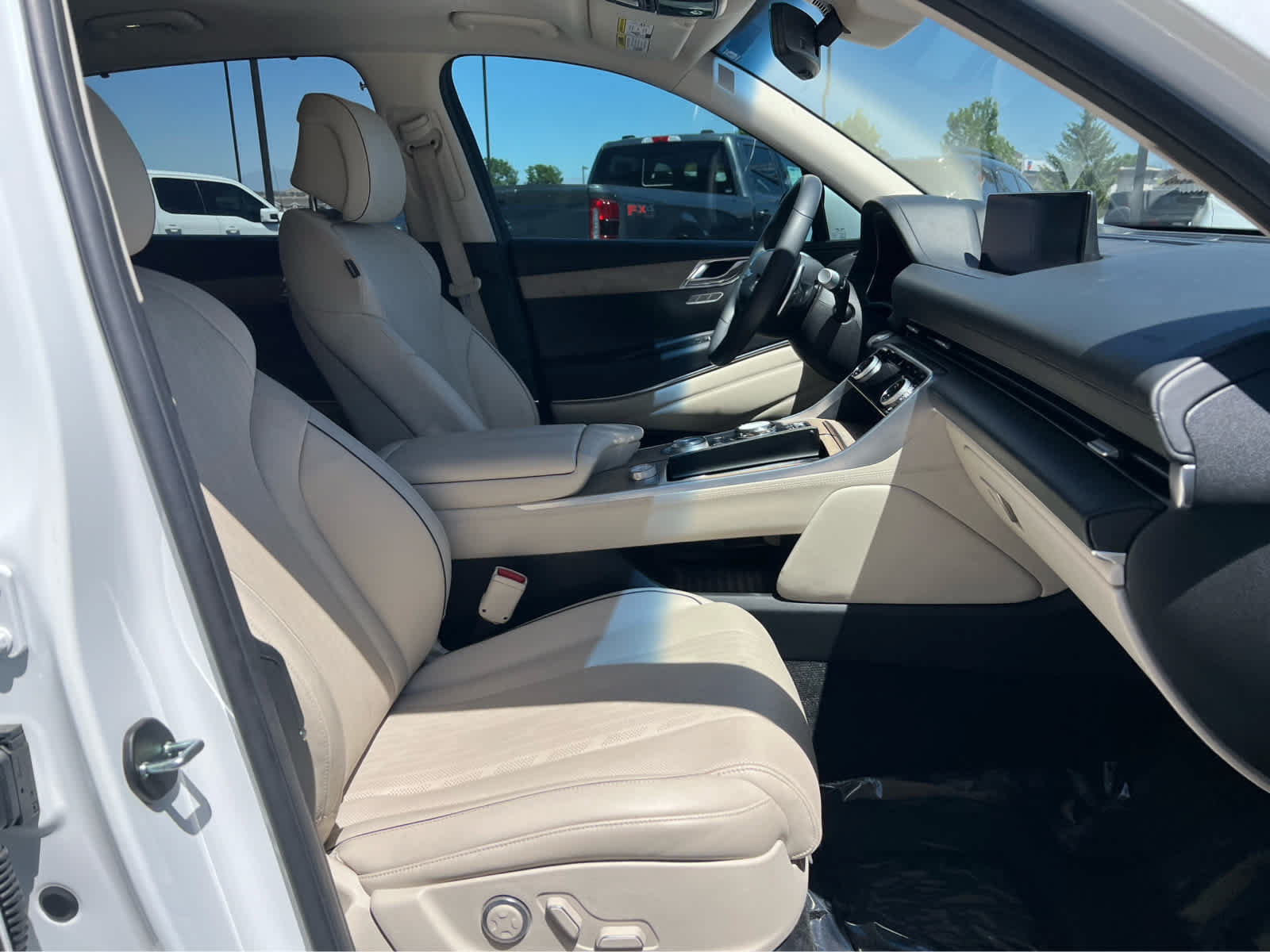Used 2024 Genesis GV80 3.5T Advanced w/ Advanced Package AWD/4WD image 17