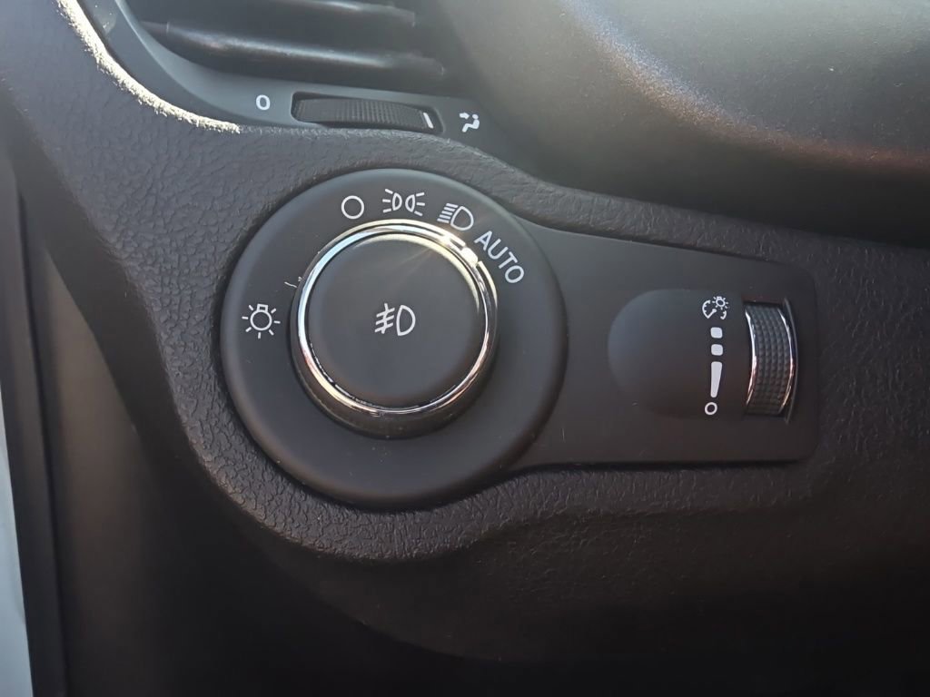 Used 2017 FIAT 500X Trekking image 15