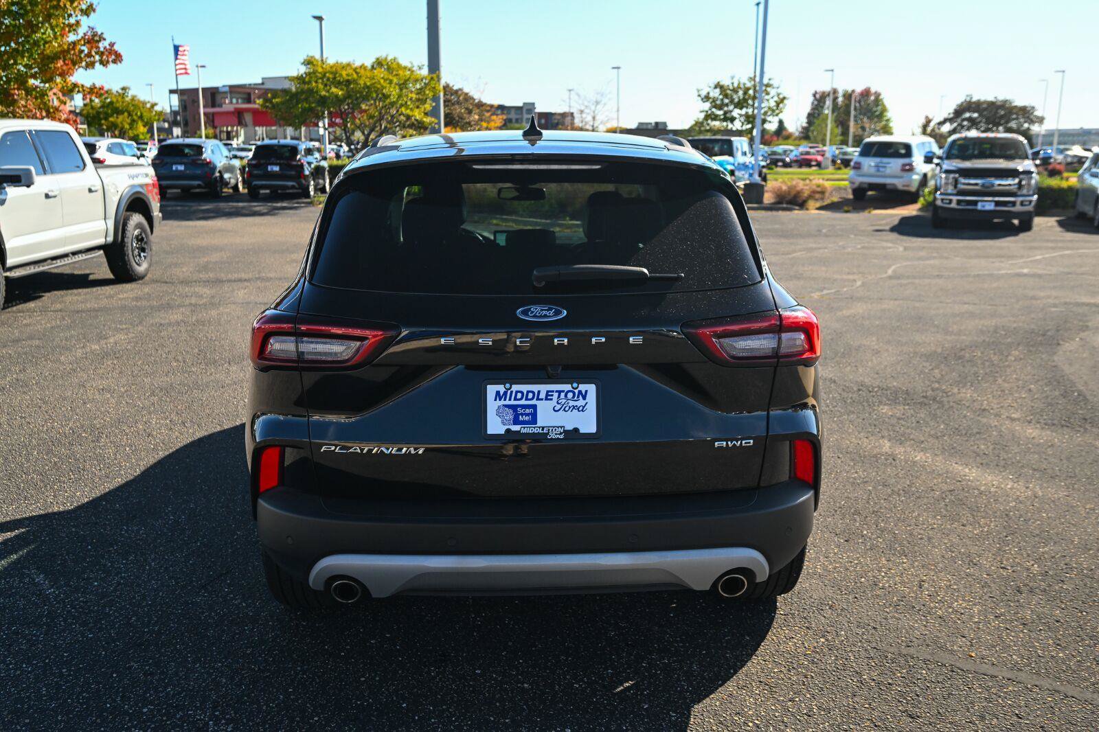 Certified 2025 Ford Escape Platinum AWD/4WD image 6