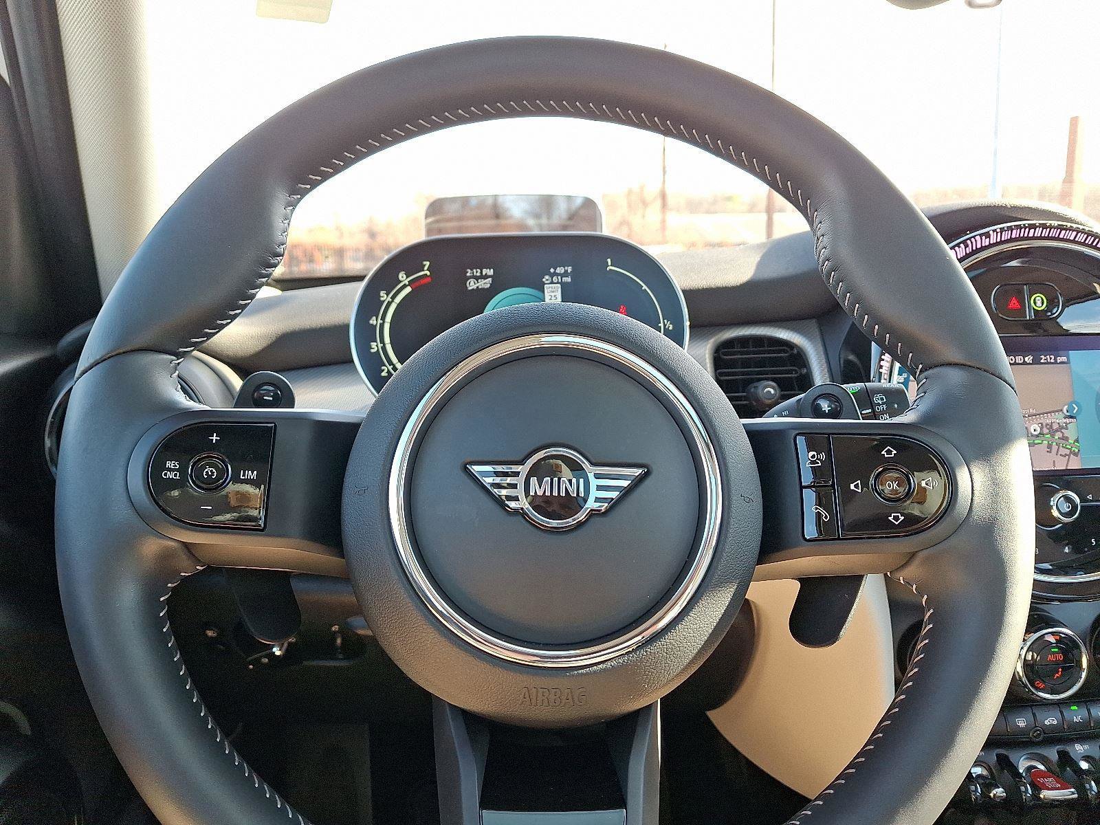 Used 2024 MINI Cooper S image 19