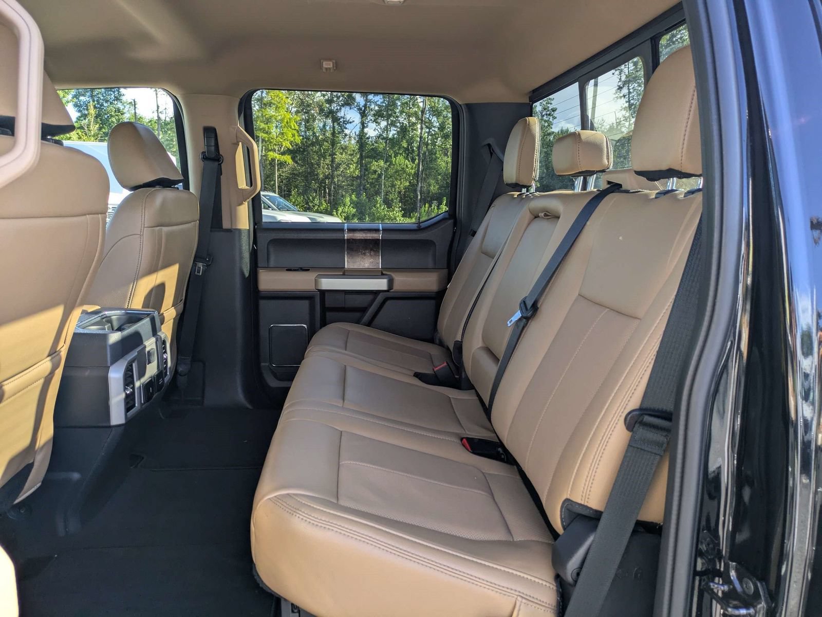 Certified 2022 Ford F250 Lariat w/ Lariat Value Package AWD/4WD image 15