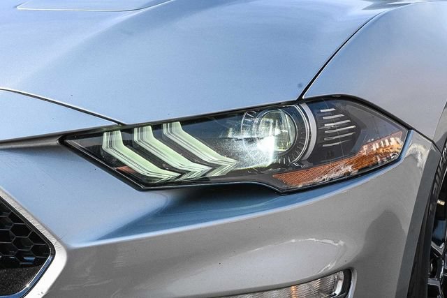 Certified 2020 Ford Mustang Premium RWD image 4
