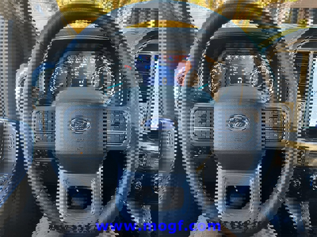 Certified 2022 Ford F150 XLT w/ Equipment Group 302A High image 21