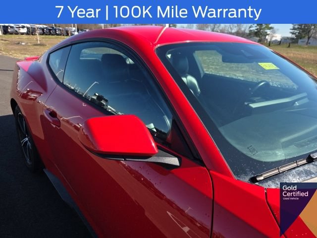 Certified 2024 Ford Mustang Premium RWD image 9