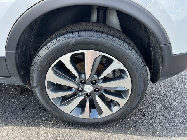 Used 2021 Buick Encore Preferred w/ Safety Package AWD/4WD image 10