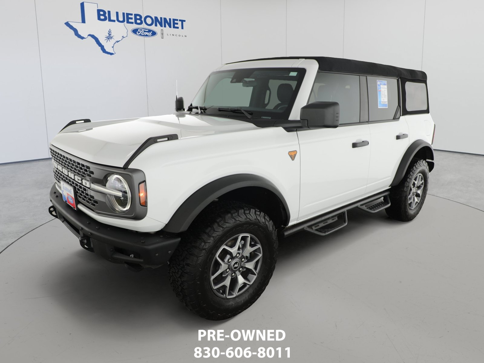 Certified 2024 Ford Bronco Badlands AWD/4WD image 1