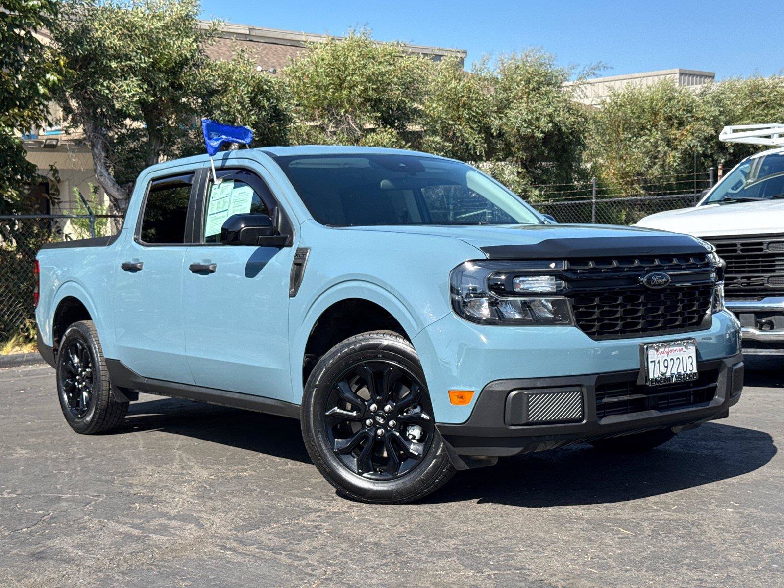 Certified 2023 Ford Maverick XLT w/ Equipment Group 300A Standard AWD/4WD image 2