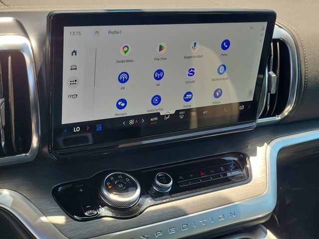 Certified 2025 Ford Expedition Platinum AWD/4WD image 8