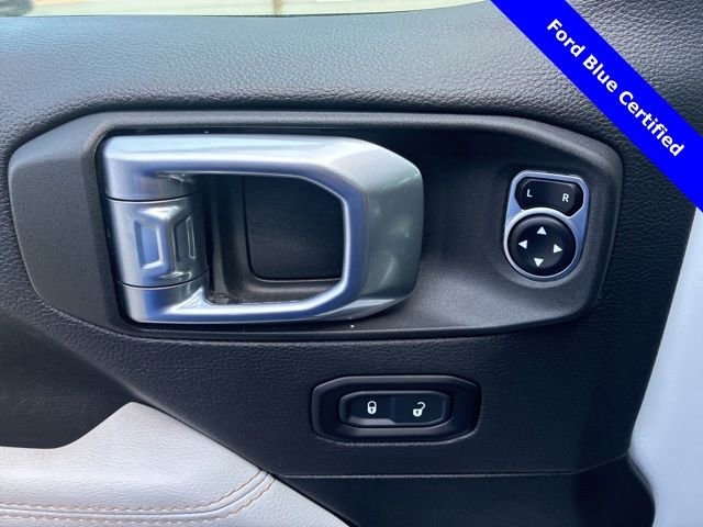 Used 2022 Jeep Wrangler Unlimited Sahara image 10