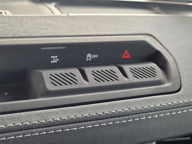 Certified 2025 Ford Bronco Outer Banks AWD/4WD image 17