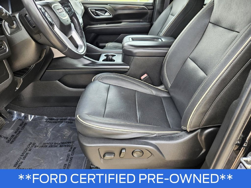 Used 2023 GMC Yukon XL SLT AWD/4WD image 15