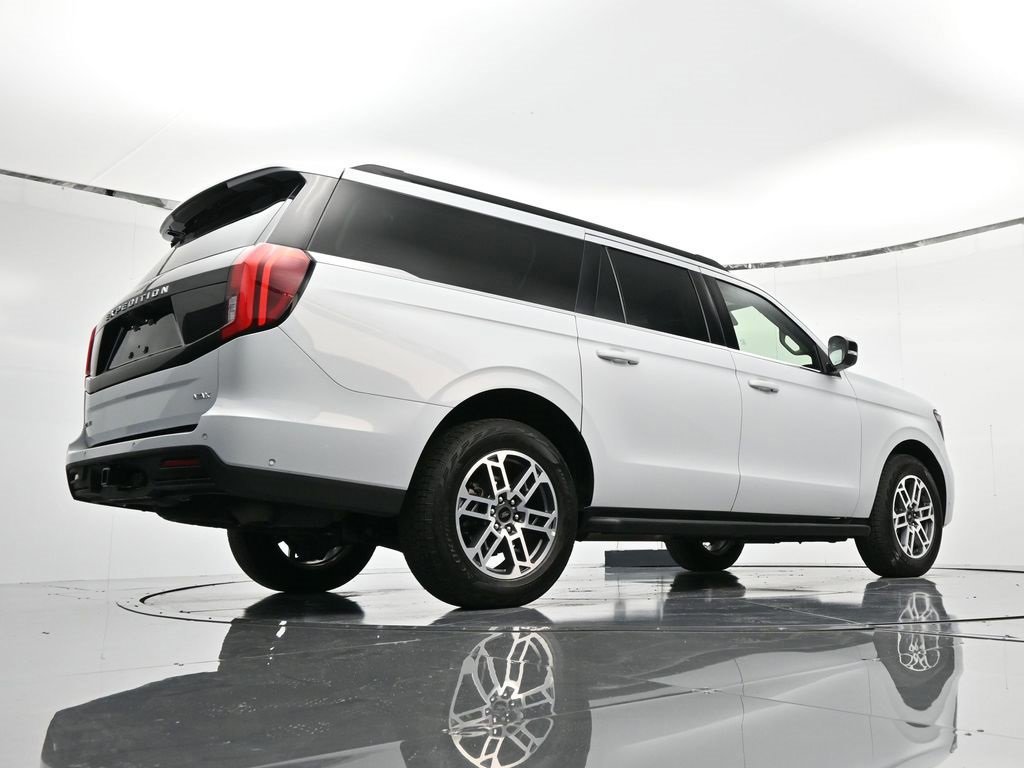 Certified 2025 Ford Expedition Max Active image 15