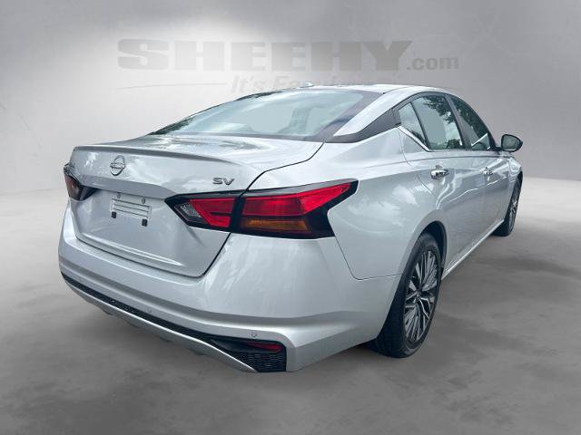 Used 2024 Nissan Altima 2.5 SV FWD image 12