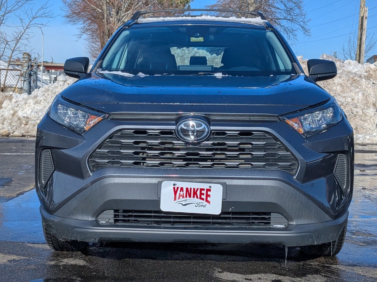 Used 2021 Toyota RAV4 LE image 8