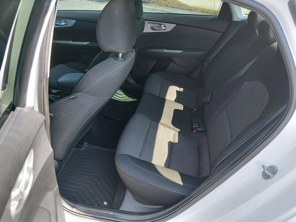 Used 2024 Kia Forte LXS FWD image 13