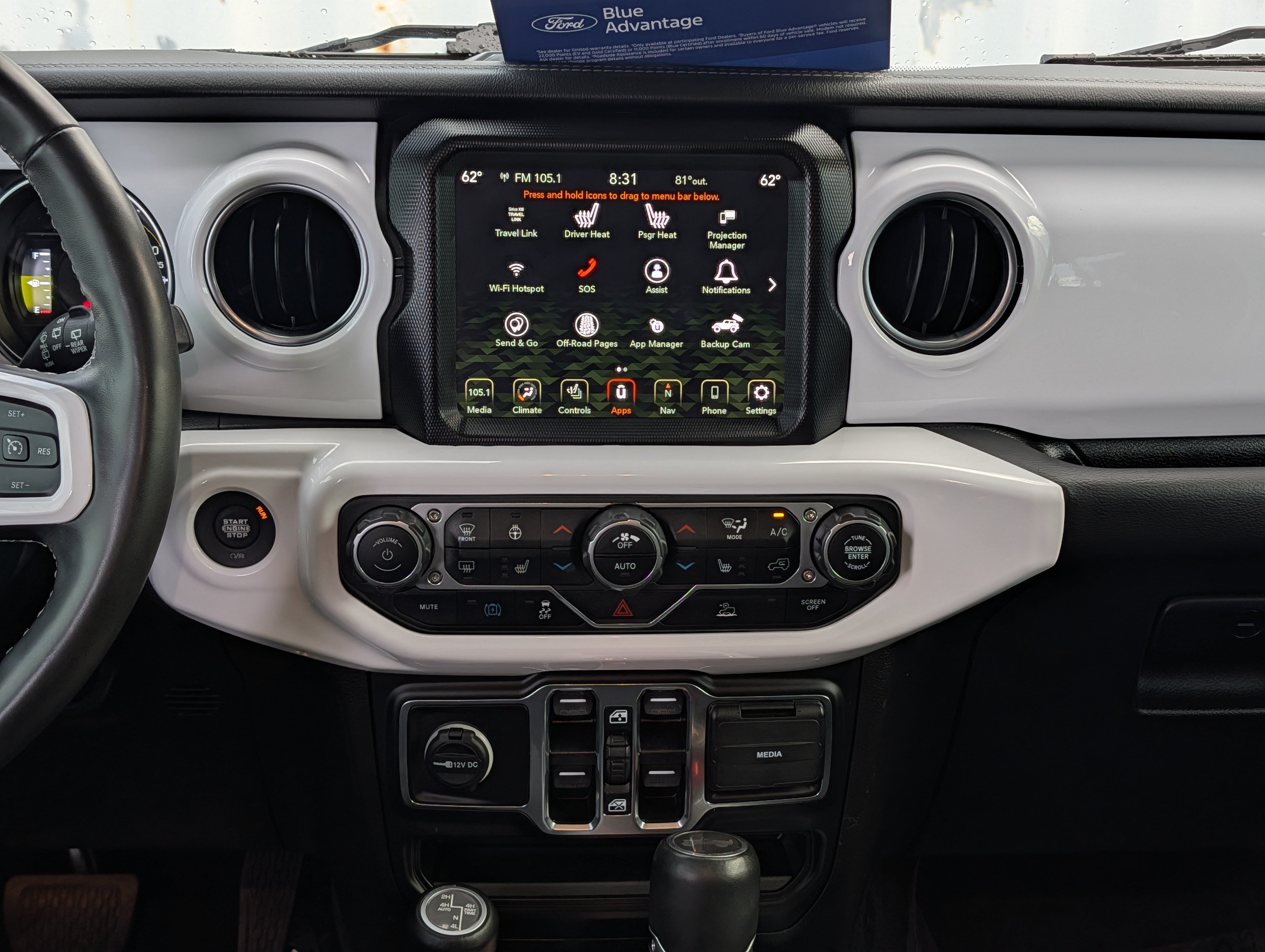Used 2022 Jeep Wrangler Unlimited Sahara w/ Cold Weather Group AWD/4WD image 19